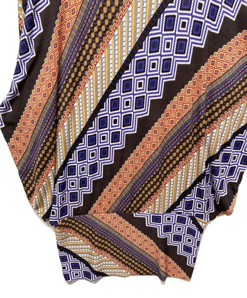 ISSEY MIYAKE（イッセイミヤケ）ISSEY MIYAKE (イッセイミヤケ) 幾何学変形デザインチュニック ブラウン サイズ:Ⅿの古着・服飾アイテム