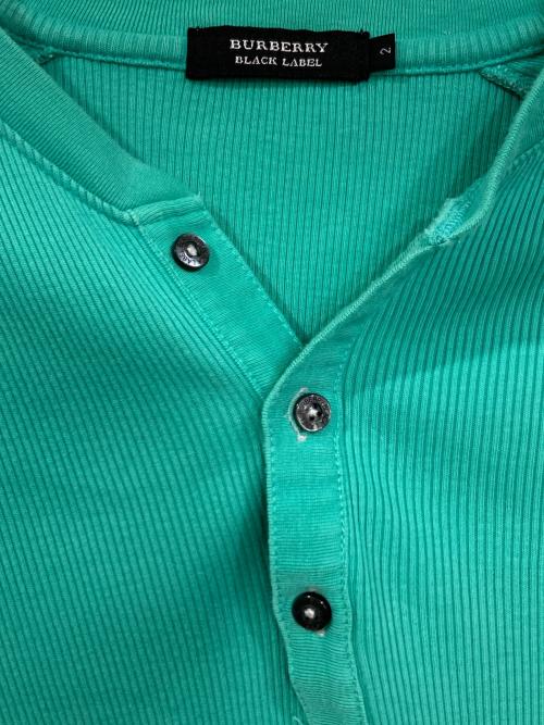 BURBERRY BLACK LABEL（バーバリーブラックレーベル）BURBERRY BLACK LABEL (バーバリーブラックレーベル) ヘンリーネックカットソー グリーン サイズ:2の古着・服飾アイテム