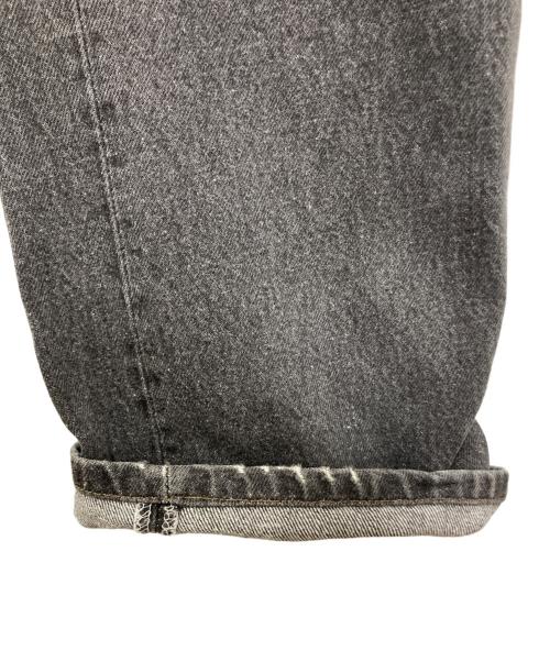 LEVI'S（リーバイス）LEVI'S (リーバイス) デニムパンツ グレー サイズ:SIZE 78.5cm (W31)の古着・服飾アイテム