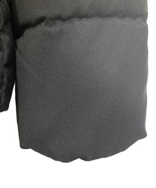 INDIVI（インディヴィ）INDIVI (インディヴィ) フーデットファーショートダウンコート ブラック サイズ:36の古着・服飾アイテム