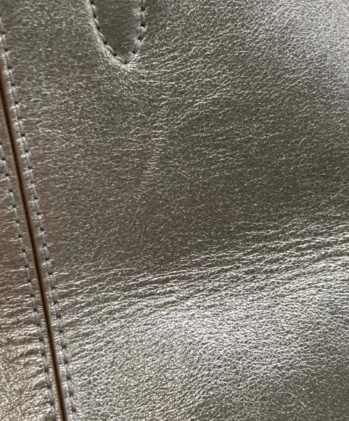 J&M DAVIDSON（ジェイ＆エム デヴィッドソン）J&M DAVIDSON (ジェイ＆エム デヴィッドソン) 2WAYバッグ ゴールドの古着・服飾アイテム