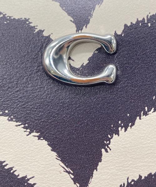 COACH（コーチ）COACH (コーチ) ビルフォールド ウォレット・ゼブラ プリント ブラックの古着・服飾アイテム