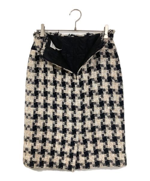 CHANEL（シャネル）CHANEL (シャネル) 04AWツイードスカート ホワイト×ブラック サイズ:36の古着・服飾アイテム