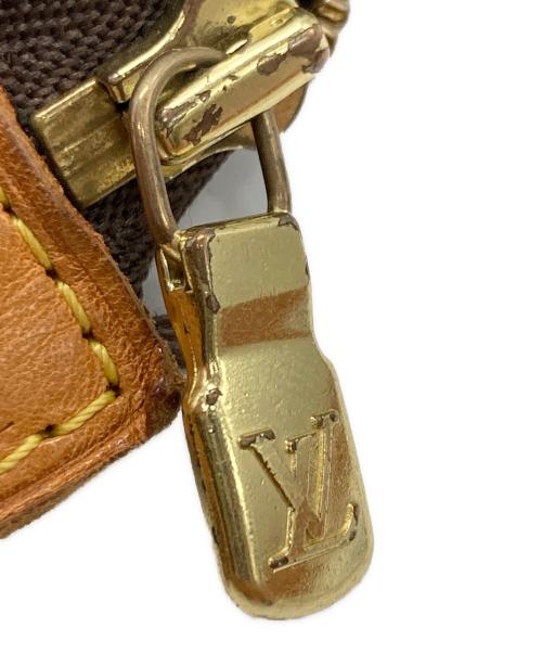 LOUIS VUITTON（ルイ ヴィトン）LOUIS VUITTON (ルイ ヴィトン) ショルダーポーチ ブラウンの古着・服飾アイテム