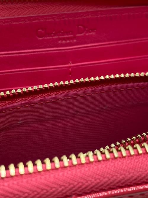 Christian Dior（クリスチャン ディオール）Christian Dior (クリスチャン ディオール) パテントラウンドジップウォレット ピンクの古着・服飾アイテム