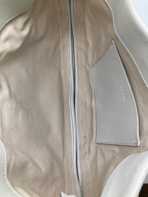 ZARA（ザラ）ZARA (ザラ) ハーフムーンレザークロスボディバッグ ホワイトの古着・服飾アイテム