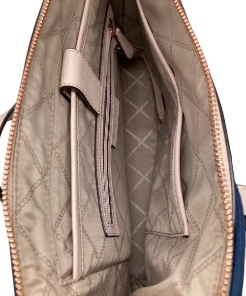 MICHAEL KORS（マイケル・コース）MICHAEL KORS (マイケルコース) マディミディアムジップトート ピンクの古着・服飾アイテム