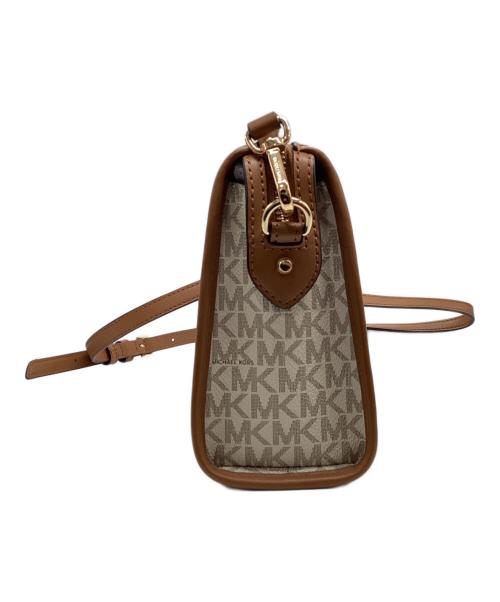 MICHAEL KORS（マイケル・コース）MICHAEL KORS (マイケルコース) ハリソンラージロゴクロスボディバッグ ホワイト×ブラウンの古着・服飾アイテム
