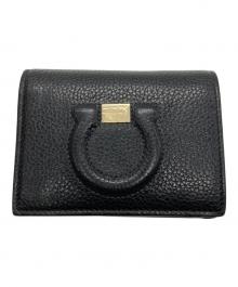 Salvatore Ferragamo（サルヴァトーレ フェラガモ）の古着「2つ折り財布」｜ブラック