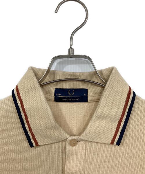 FRED PERRY（フレッドペリー）FRED PERRY (フレッドペリー) ポロシャツ ベージュ サイズ:40の古着・服飾アイテム