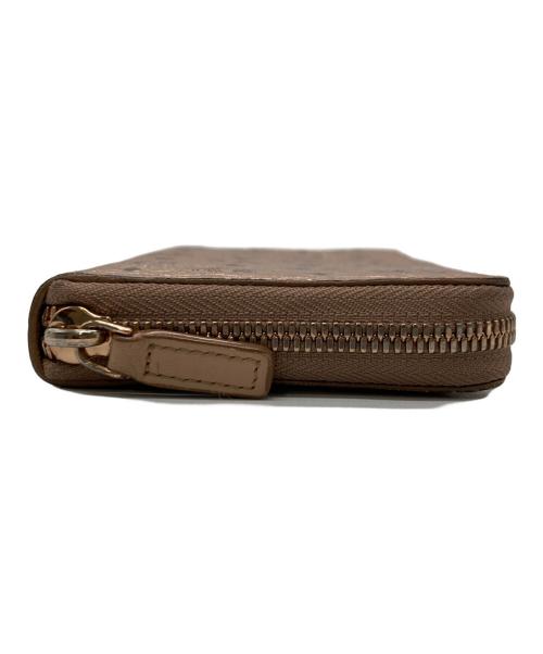 MCM（エムシーエム）MCM (エムシーエム) ラウンドファスナー長財布 ゴールドの古着・服飾アイテム
