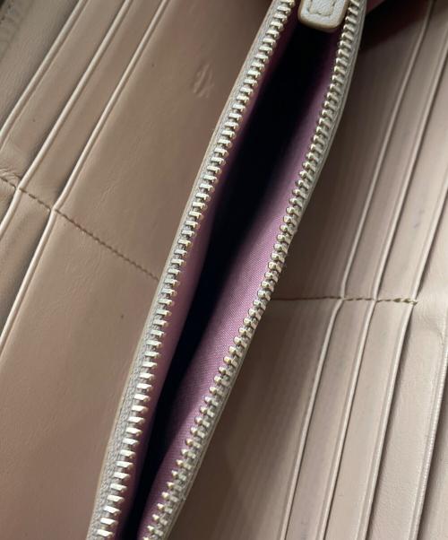 MCM（エムシーエム）MCM (エムシーエム) ラウンドファスナー長財布 ゴールドの古着・服飾アイテム