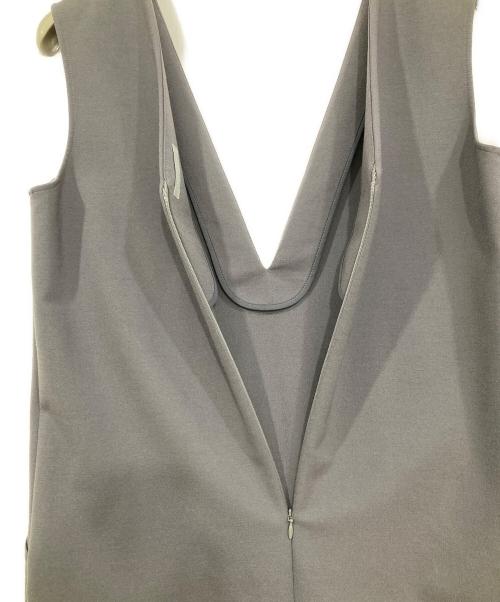 theory luxe（セオリーリュクス）theory luxe (セオリーリュクス) FROST STRETCHジャンパースカート グレー サイズ:38の古着・服飾アイテム
