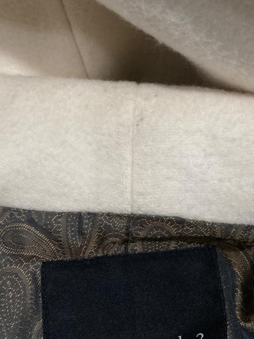 1piu1uguale3（ウノピュウノウグァーレトレ）1piu1uguale3 (ウノピュウノウグァーレトレ) クレイジーラップコート ブラウン×ホワイト サイズ:3の古着・服飾アイテム