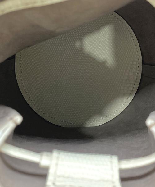 TOFF&LOADSTONE（トフアンドロードストーン）TOFF&LOADSTONE (トフアンドロードストーン) ランタンリザードバッグ アイボリーの古着・服飾アイテム