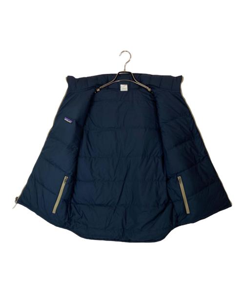 Patagonia（パタゴニア）Patagonia (パタゴニア) Reversible Bivy Down Vest ネイビー×ベージュ サイズ:Ｍの古着・服飾アイテム