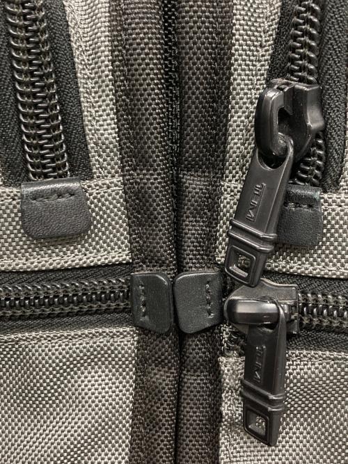 TUMI（トゥミ）TUMI (トゥミ) SHIPS (シップス) 2WAYブリーフケース グレーの古着・服飾アイテム