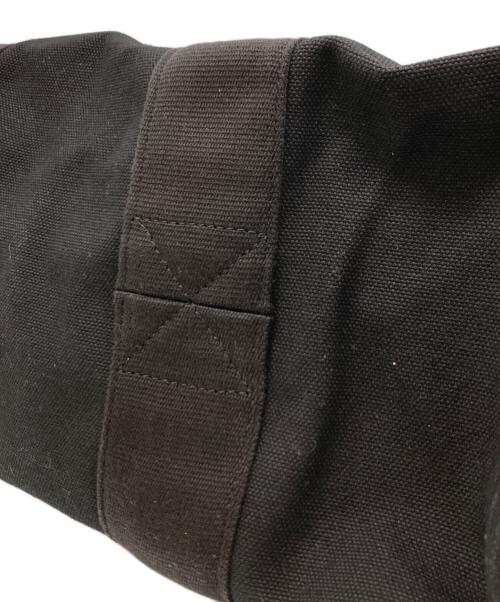 1piu1uguale3（ウノピュウノウグァーレトレ）1piu1uguale3 (ウノピュウノウグァーレトレ) H TOTE BAG MIDDLE ブラックの古着・服飾アイテム