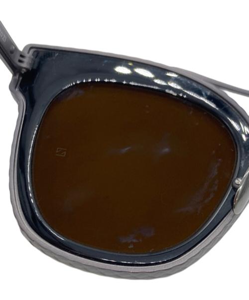 BOTTEGA VENETA（ボッテガベネタ）BOTTEGA VENETA (ボッテガベネタ) サングラス グレー サイズ:SIZE 50□23の古着・服飾アイテム