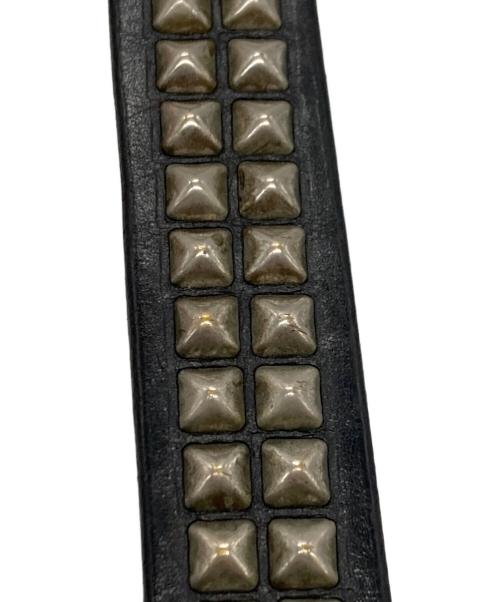 htc（エイチティーシー）HTC (エイチティーシー) レザースタッズベルト ブラックの古着・服飾アイテム