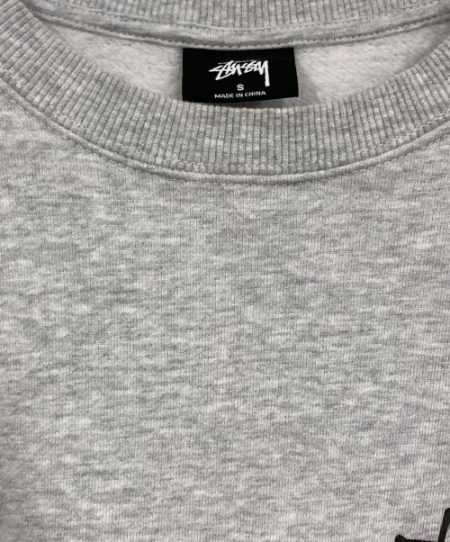 stussy（ステューシー）stussy (ステューシー) LOGO CREW SWEAT グレー サイズ:Sの古着・服飾アイテム