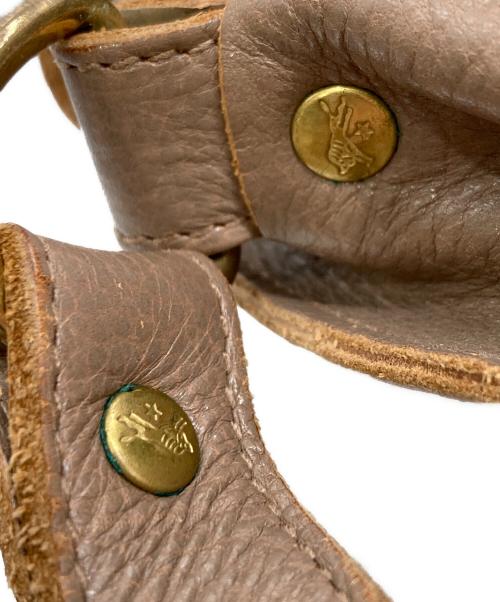 IL BISONTE（イル ビゾンテ）IL BISONTE (イル ビゾンテ) ショルダーバッグ ベージュの古着・服飾アイテム