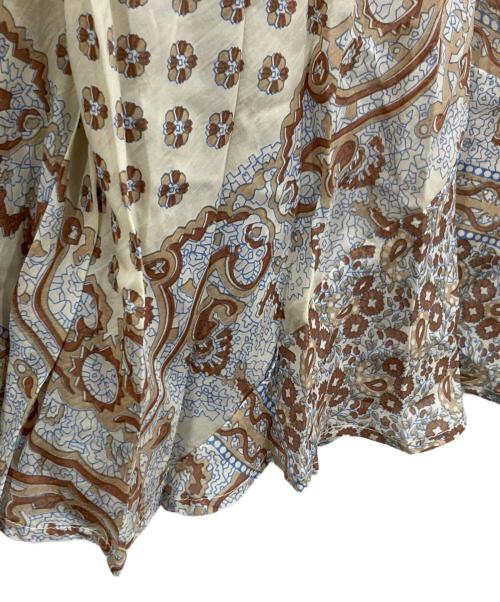 blue boheme（ブルーボヘム）BLUE BOHEME (ブルーボヘム) Silk Long Skirt ホワイト サイズ:999の古着・服飾アイテム