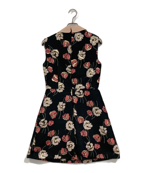 RED VALENTINO（レッドヴァレンティノ）RED VALENTINO (レッドヴァレンティノ) フラワー刺繍ノースリーブワンピース ブラック サイズ:38の古着・服飾アイテム