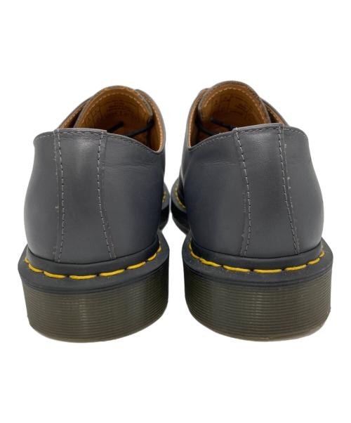 Dr.Martens（ドクターマーチン）Dr.Martens (ドクターマーチン) 3ホールシューズ グレー サイズ:UK8の古着・服飾アイテム