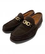 Salvatore Ferragamoサルヴァトーレ フェラガモ）の古着「ガンチーニスウェードローファー」｜ブラウン