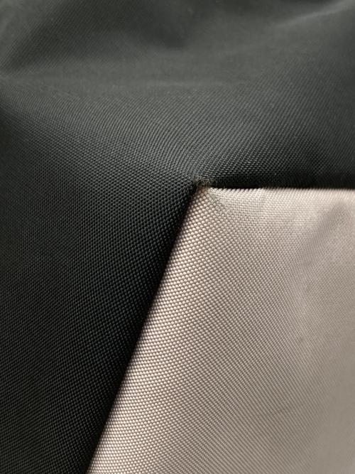 Herve Chapelier（エルベシャプリエ）Herve Chapelier (エルベシャプリエ) 舟型トート Ｍ ブラック×ピンクの古着・服飾アイテム