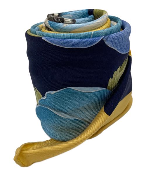 Salvatore Ferragamo（サルヴァトーレ フェラガモ）Salvatore Ferragamo (サルヴァトーレ フェラガモ) 花柄シルクスカーフ イエロー×ネイビーの古着・服飾アイテム