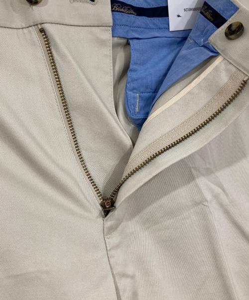 BROOKS BROTHERS（ブルックスブラザーズ）BROOKS BROTHERS (ブルックスブラザーズ) アドバンテージチノプレーンフロントパンツ ベージュ サイズ:W30の古着・服飾アイテム