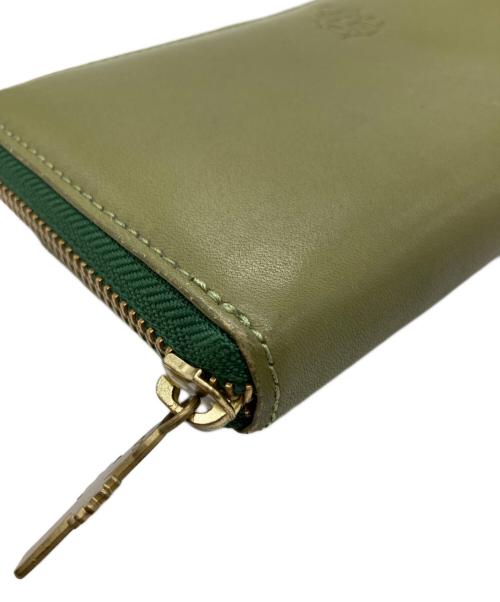 kissora（キソラ）Kissora (キソラ) MOOMIN (ムーミン) スナフキン型押しラウンドジップウォレット グリーンの古着・服飾アイテム