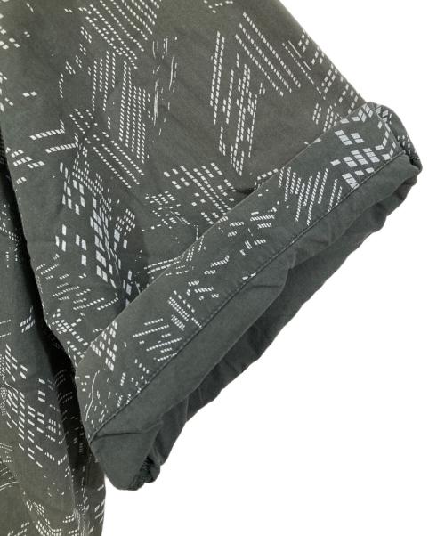 stussy（ステューシー）stussy (ステューシー) 総柄半袖シャツ グレー サイズ:SMの古着・服飾アイテム