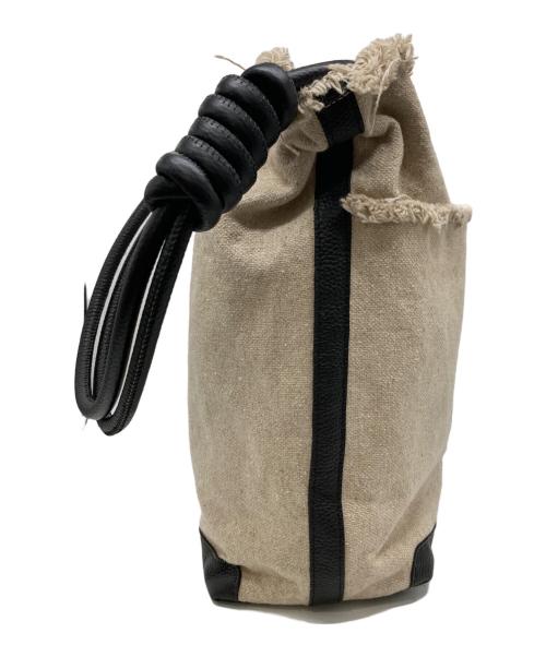 ear PAPILLONNER（イアパピヨネ）ear PAPILLONNER (イアパピヨネ) カットオフワンハンドルバッグ アイボリーの古着・服飾アイテム