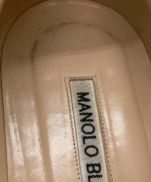 Manolo Blahnik（マノロブラニク）Manolo Blahnik (マノロブラニク) ビジューサテンパンプス ベージュ サイズ:37の古着・服飾アイテム