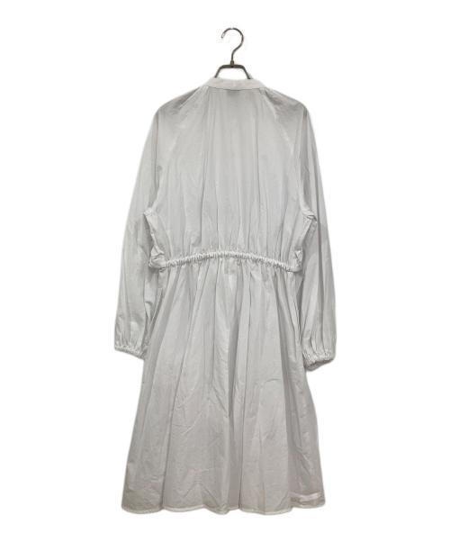MONCLER（モンクレール）MONCLER (モンクレール) Abito chemisier in cotone/ABITOコットンシャツワンピース ホワイト サイズ:40の古着・服飾アイテム
