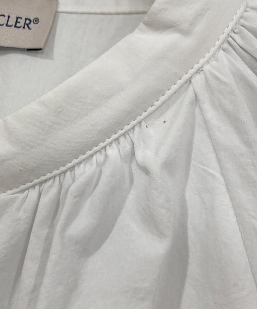 MONCLER（モンクレール）MONCLER (モンクレール) Abito chemisier in cotone/ABITOコットンシャツワンピース ホワイト サイズ:40の古着・服飾アイテム