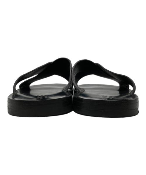 GUCCI（グッチ）GUCCI (グッチ) クロスストラップサンダル ブラック サイズ:9の古着・服飾アイテム