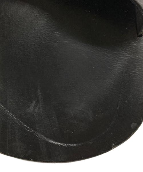 GUCCI（グッチ）GUCCI (グッチ) クロスストラップサンダル ブラック サイズ:9の古着・服飾アイテム