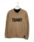 FENDIフェンディ）の古着「18AW 刺繍レタリングニットセーター」｜ベージュ×ネイビー