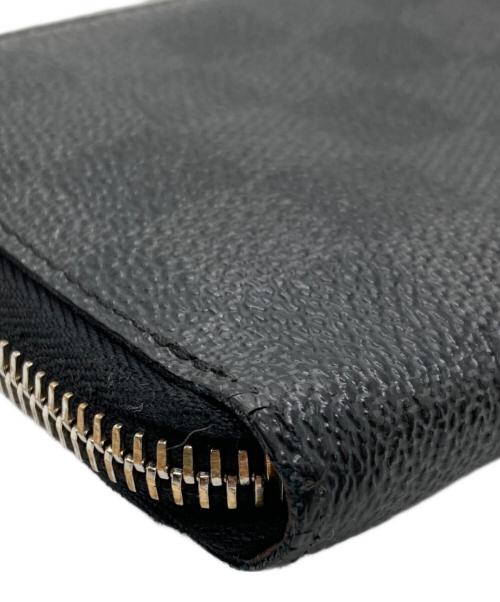 LOUIS VUITTON（ルイ ヴィトン）LOUIS VUITTON (ルイ ヴィトン) ジッピーウォレット・ヴェルティカル/長財布 ブラックの古着・服飾アイテム