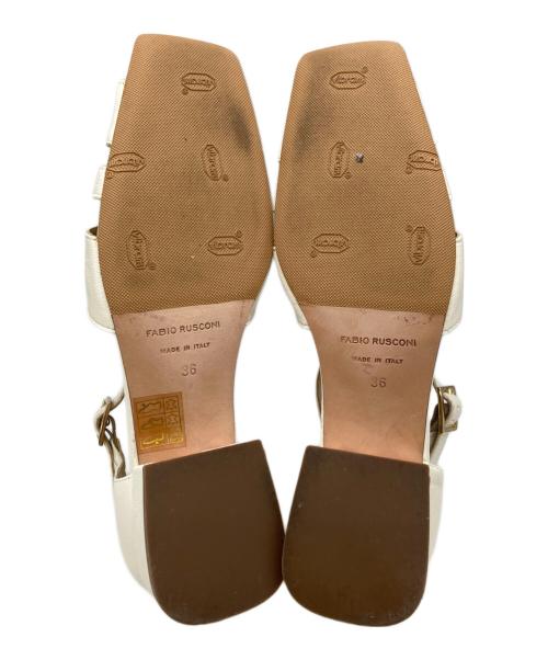 FABIO RUSCONI（ファビオルスコーニ）FABIO RUSCONI (ファビオルスコーニ) グルカサンダル ホワイト サイズ:36の古着・服飾アイテム