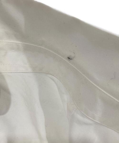 PAUL SMITH（ポールスミス）Paul Smith (ポールスミス) CHARM & PICTURE BUTTON SHIRT ホワイト サイズ:Ⅿの古着・服飾アイテム