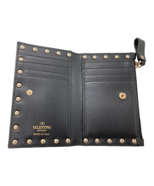VALENTINO GARAVANI（ヴァレンティノ・ガラヴァーニ）VALENTINO GARAVANI (ヴァレンティノ・ガラヴァーニ) スタッズ二つ折り財布 ブラックの古着・服飾アイテム