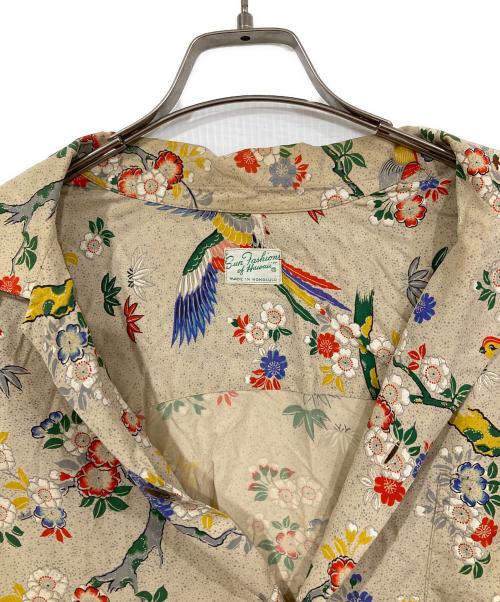 sun fashions（サン ファッション）sun fashions (サン ファッション) 50's長袖総柄アロハシャツ ベージュ サイズ:不明の古着・服飾アイテム