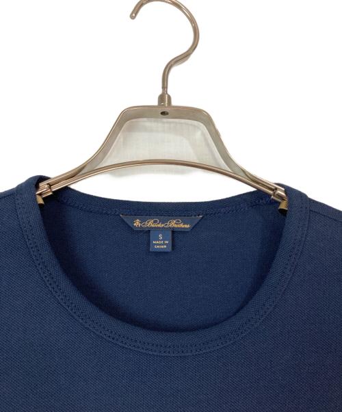 BROOKS BROTHERS（ブルックスブラザーズ）BROOKS BROTHERS (ブルックスブラザーズ) フラワー刺繍Tシャツ ネイビー サイズ:Sの古着・服飾アイテム
