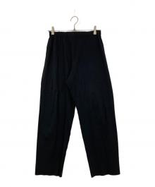 me ISSEY MIYAKE（ミーイッセイ ミヤケ）の古着「プリーツパンツ」｜ブラック