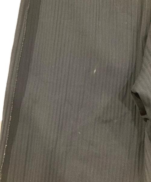 me ISSEY MIYAKE（ミーイッセイ ミヤケ）me ISSEY MIYAKE (ミーイッセイ ミヤケ) プリーツパンツ ブラック サイズ:-の古着・服飾アイテム